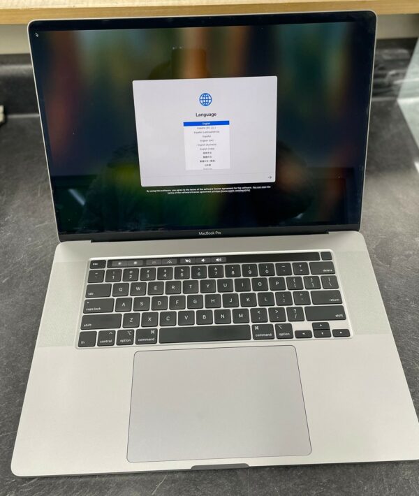 Apple Macbook Pro Core i7 9th Gen (32GB DDR4 AMD Radeon Pro 5300MHz1TB NVMe SSD) - Image 4